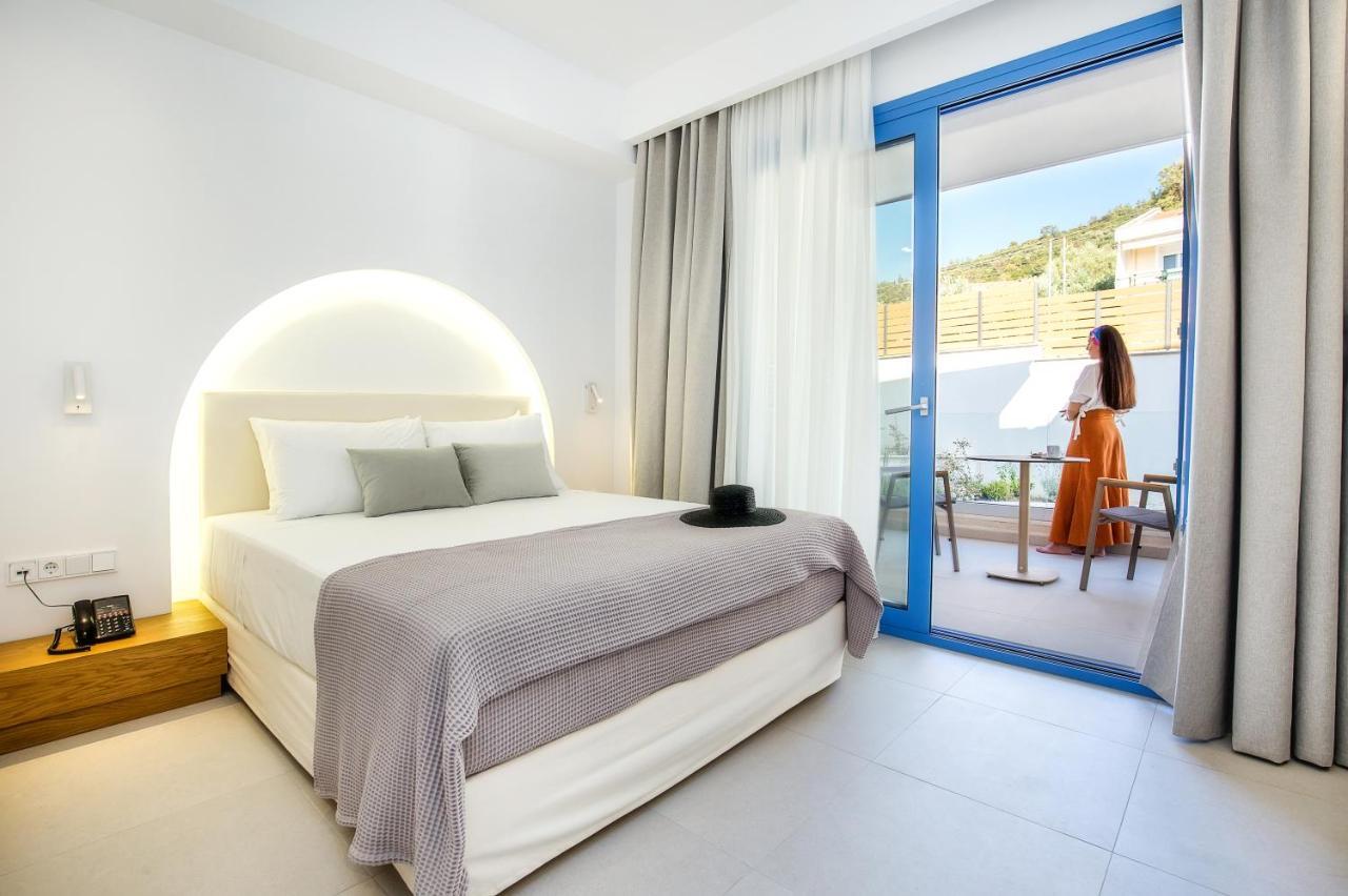 Euphoria Boutique Hotel Chrisi Ammoudia Esterno foto