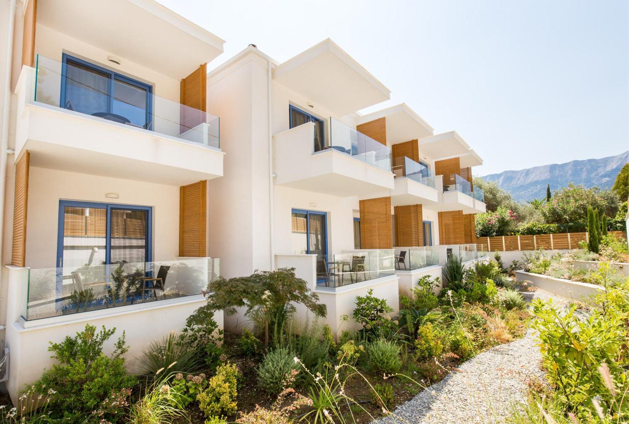 Euphoria Boutique Hotel Chrisi Ammoudia Esterno foto